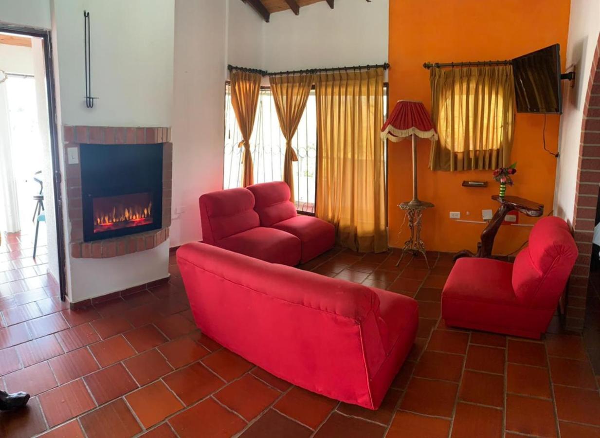 Hotel Campestre La Loma Curití מראה חיצוני תמונה