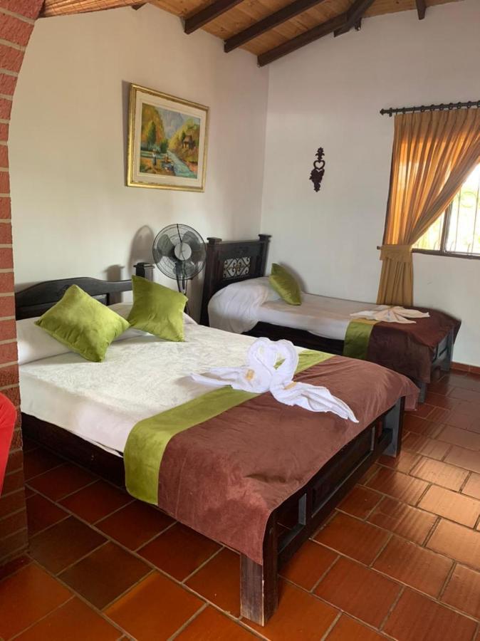 Hotel Campestre La Loma Curití מראה חיצוני תמונה
