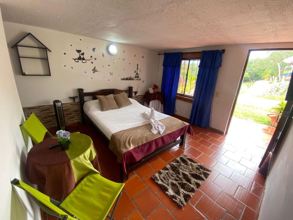 Hotel Campestre La Loma Curití מראה חיצוני תמונה