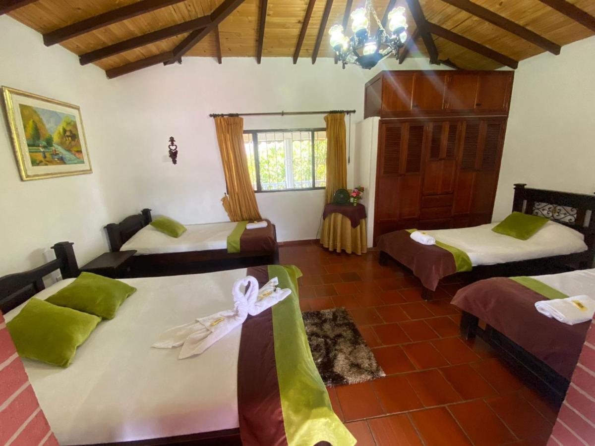 Hotel Campestre La Loma Curití מראה חיצוני תמונה