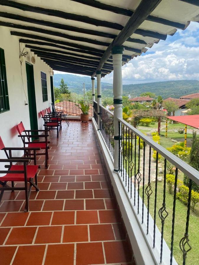 Hotel Campestre La Loma Curití מראה חיצוני תמונה