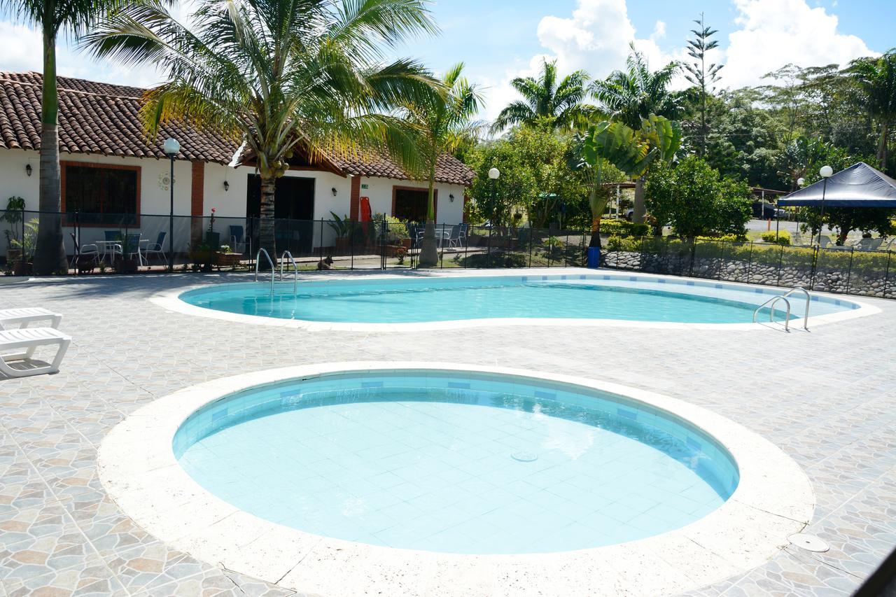Hotel Campestre La Loma Curití מראה חיצוני תמונה
